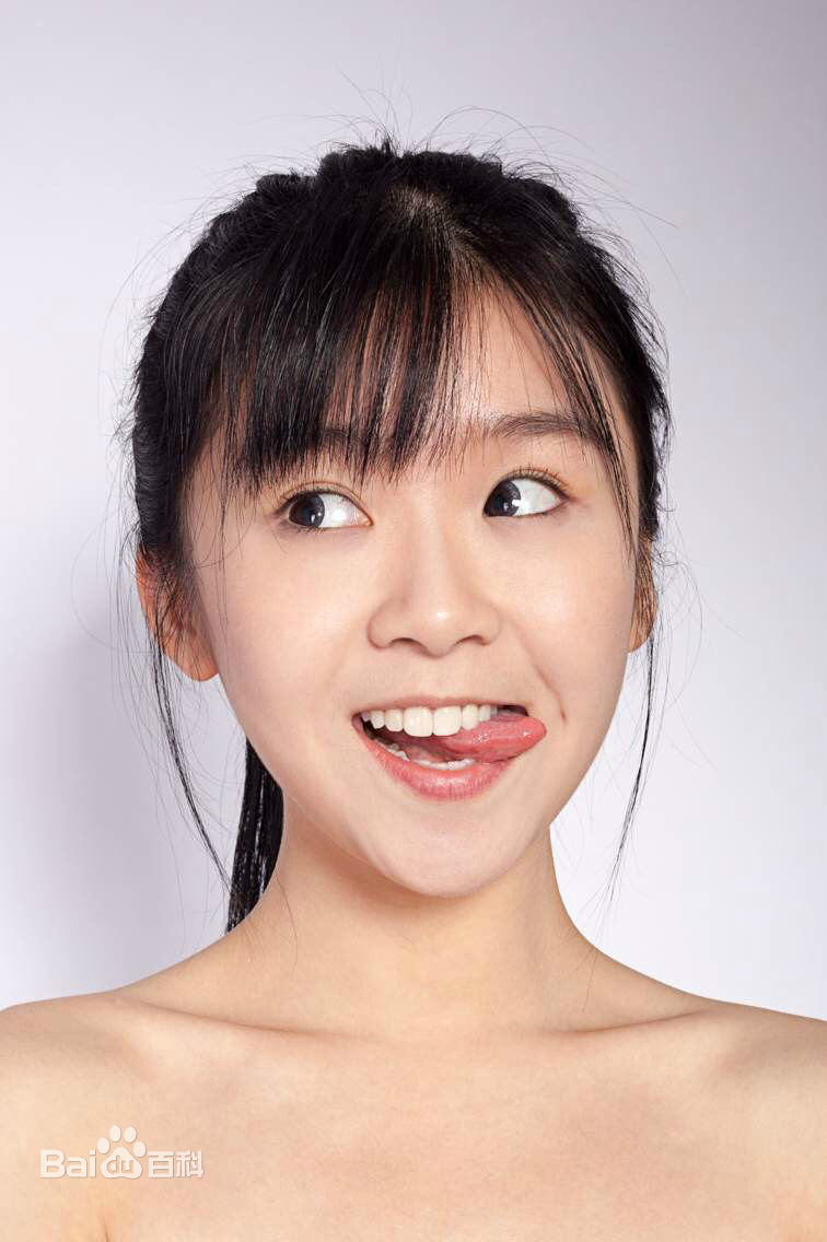高清美女星宋伊人搞怪自拍素颜写真情绪九连拍写真图片图片