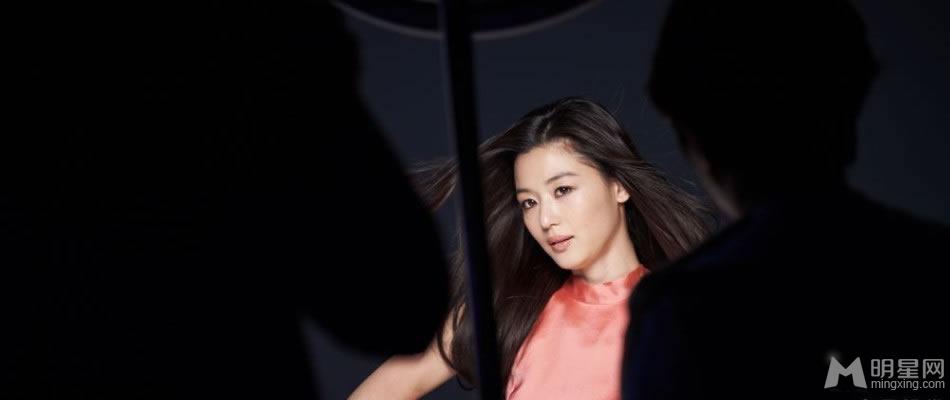 韩国首尔女演员来自星星的你女神全智贤写真图片图片