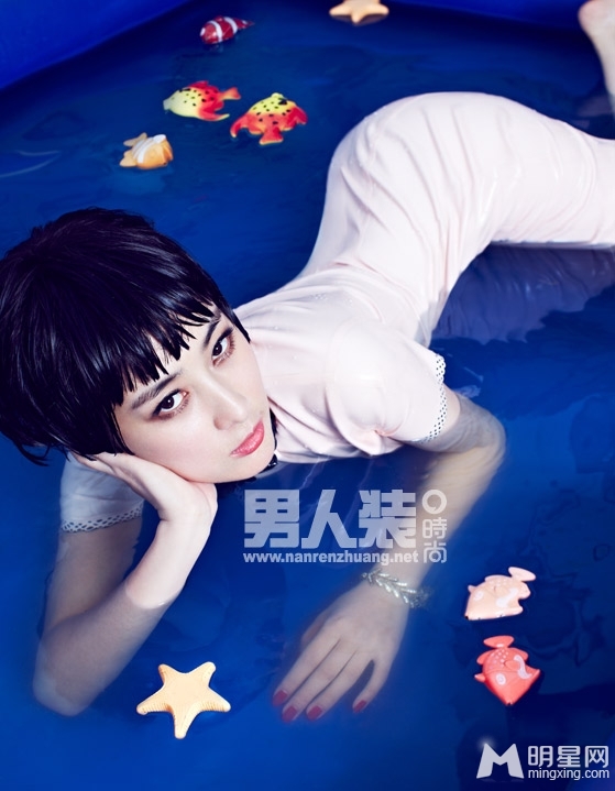 杨幂孙俪 当红女星最全湿身诱惑大片图片