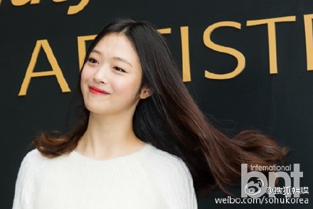 高清性感韩国釜山美女崔雪莉短发自拍写真图片图片