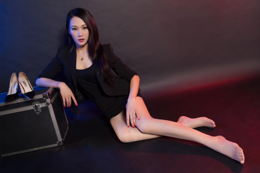丽柜美束2015高清片 丽柜玉足丝袜美腿 丽柜腿模图片图片