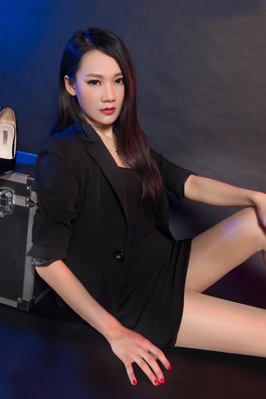 丽柜美束2015高清片 丽柜玉足丝袜美腿 丽柜腿模图片图片