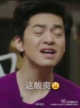没想到刚开完杭州演唱会的“鲸鱼君李健”还是个表情包图片