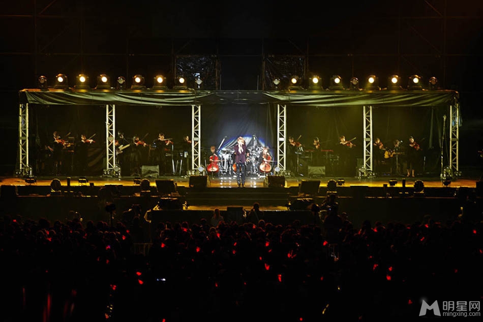高清韩国忠清南道男星金在中最新写真卖萌无节操金在中图片图片