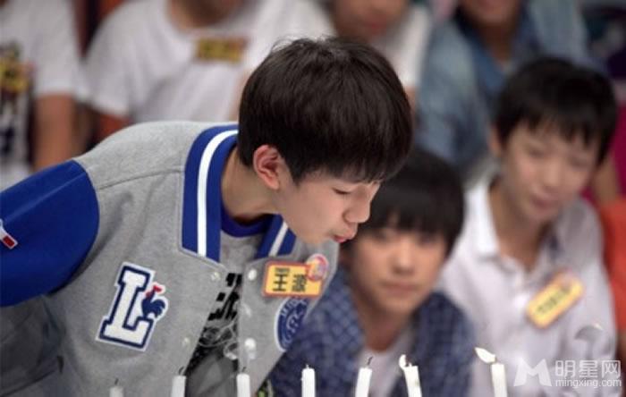 TFBOYS快乐大本营 五子棋游戏笑翻全场 TFBOYS图片图片
