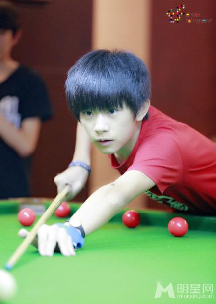 TFBOYS参加《少年中国强》 节目录制 TFBOYS图片图片