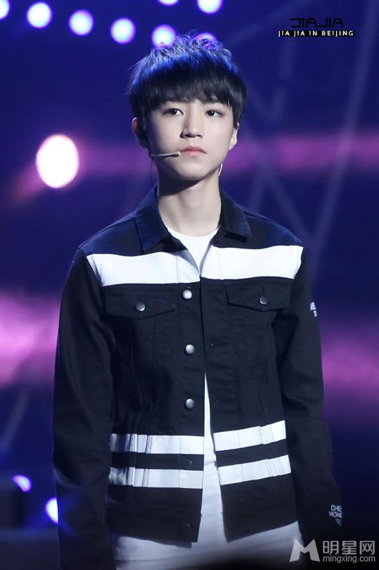 TFboys王俊凯梦想星搭档图 小小少年演绎情歌王子图片