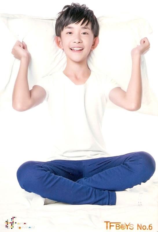 TFBOYS参加《少年中国强》 节目录制 TFBOYS图片图片