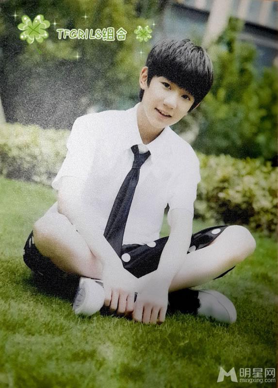 TFBOYS王源衬衫写真 卖萌耍帅 TFBOYS图片王源图片图片