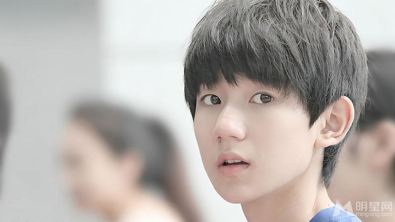 TFBOYS王源衬衫写真 卖萌耍帅 TFBOYS图片王源图片图片