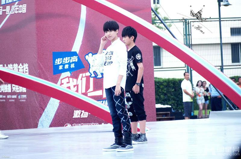 TFBOYS三人合照 帅气可爱高清写真 TFBOYS图片图片