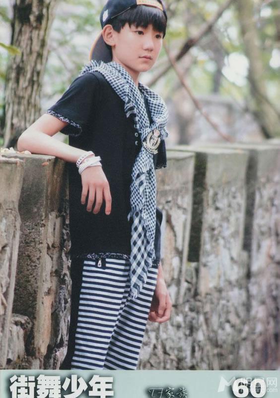 TFBOYS三人合照 帅气可爱高清写真 TFBOYS图片图片