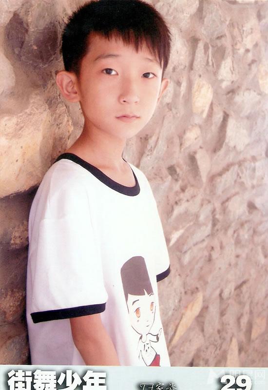 TFBOYS参加《少年中国强》 节目录制 TFBOYS图片图片