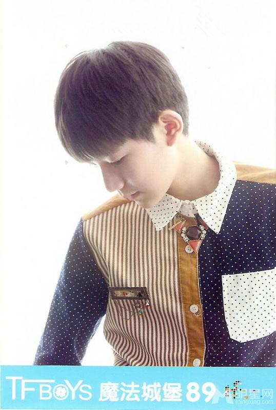 TFBOYS三人合照 帅气可爱高清写真 TFBOYS图片图片