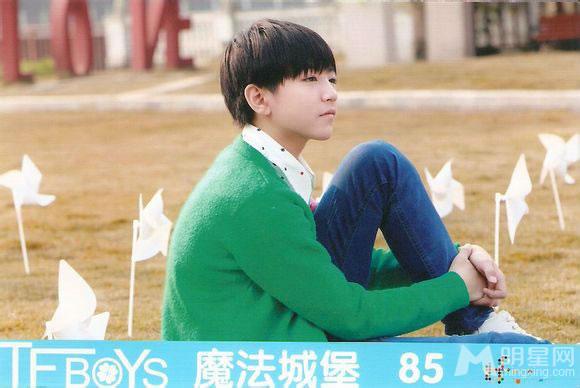 TFBOYS集体装合照 阳光活泼天真可爱 TFBOYS图片图片