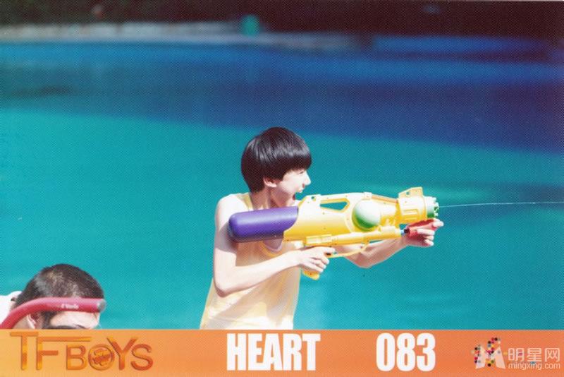 TFBOYS三人合照 帅气可爱高清写真 TFBOYS图片图片