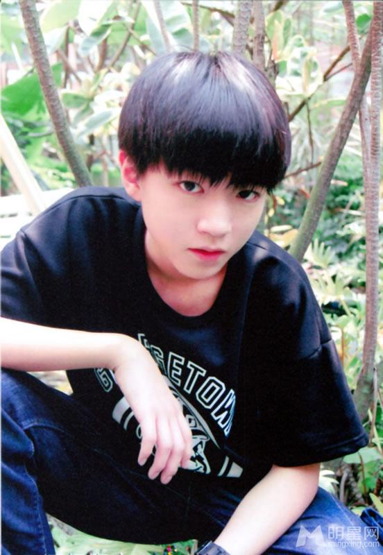 TFBOYS时尚写真 青春飞扬充满活力 TFBOYS图片图片