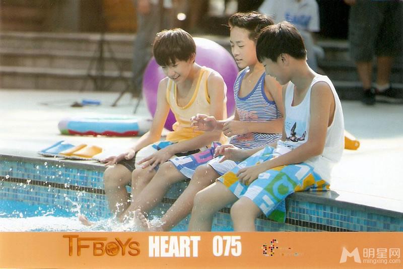 TFBOYS三人合照 帅气可爱高清写真 TFBOYS图片图片