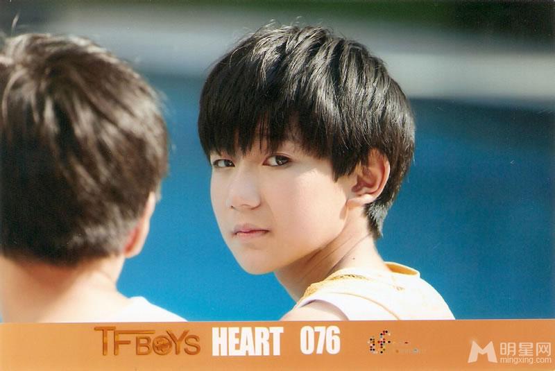 TFBOYS三人合照 帅气可爱高清写真 TFBOYS图片图片