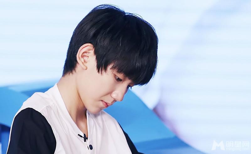 TFBOYS王源笑容甜美乖巧可爱 TFBOYS图片王源图片图片