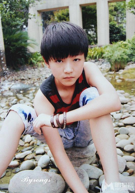 TFBOYS练习生时期 夏日系列生写2 TFBOYS图片图片