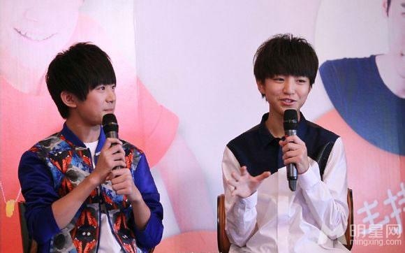 TFBOYS三人合照 帅气可爱高清写真 TFBOYS图片图片