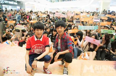 TFBOYS练习生时期 夏日系列生写2 TFBOYS图片图片