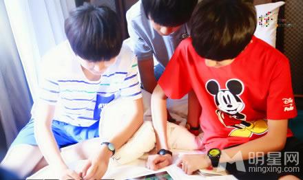 TFBOYS三人合照 帅气可爱高清写真 TFBOYS图片图片
