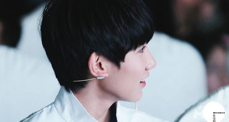 TFBOYS王源衬衫写真 卖萌耍帅 TFBOYS图片王源图片图片