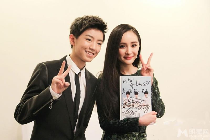 TFBOYS三人合照 帅气可爱高清写真 TFBOYS图片图片