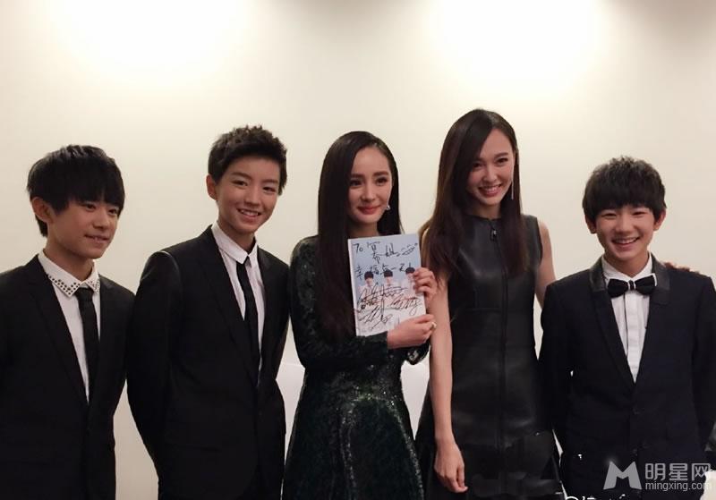 TFBOYS三人合照 帅气可爱高清写真 TFBOYS图片图片
