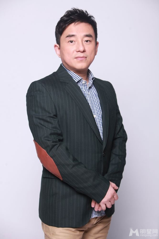 百变大咖秀定妆照 何炅谢娜预演徐志摩林徽因图片