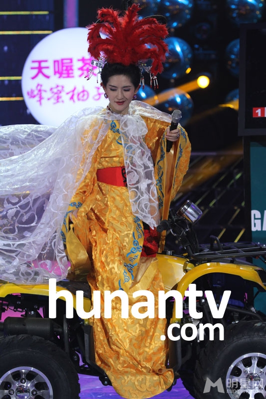 众星晒公益照 舒淇谢娜甜美出镜 谢娜图片舒淇图片图片