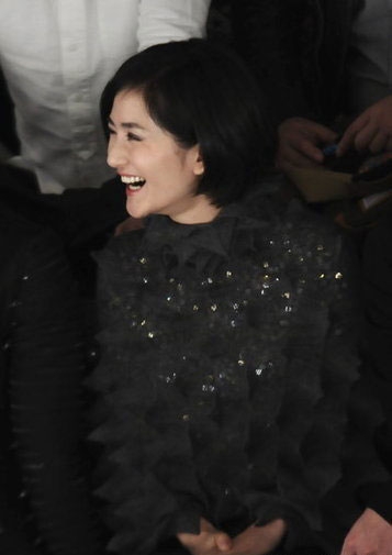 众星晒公益照 舒淇谢娜甜美出镜 谢娜图片舒淇图片图片