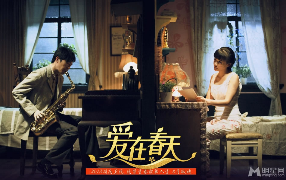 袁珊珊白色露沟长裙艺术写真图片