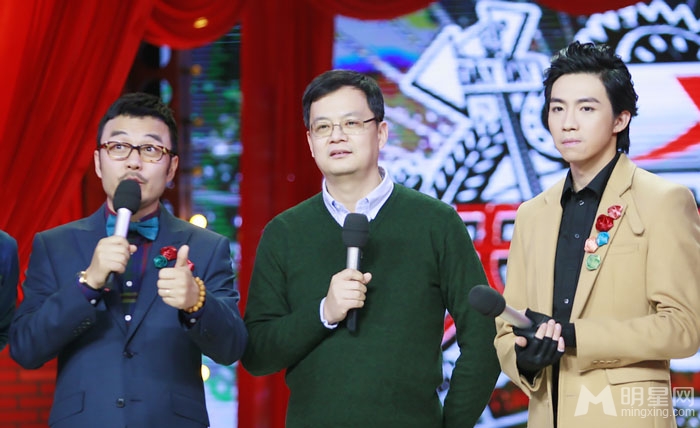 27号天天向上嘉宾韩国跑男周一情侣姜Gary宋智孝图片图片