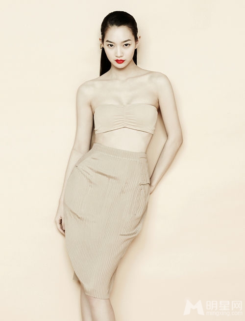 高清韩国首尔市美女申敏儿时尚写真气质大方干练十足申敏儿图片图片