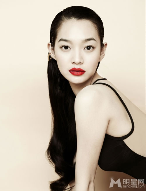 高清韩国首尔市美女申敏儿时尚写真气质大方干练十足申敏儿图片图片
