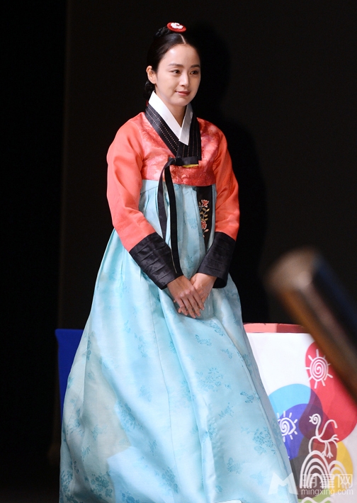 韩国釜山影视女演员张玉贞金泰希高贵甜美写真金泰希图片图片