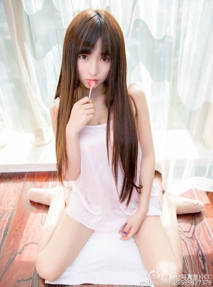 Angela楚楚图片