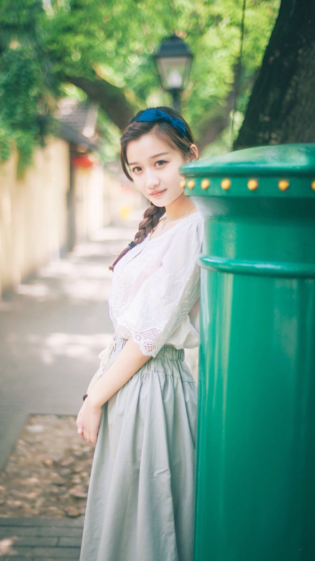 高清湖北武汉美女张辛苑巴黎唯美写真手机桌面壁纸下载图片