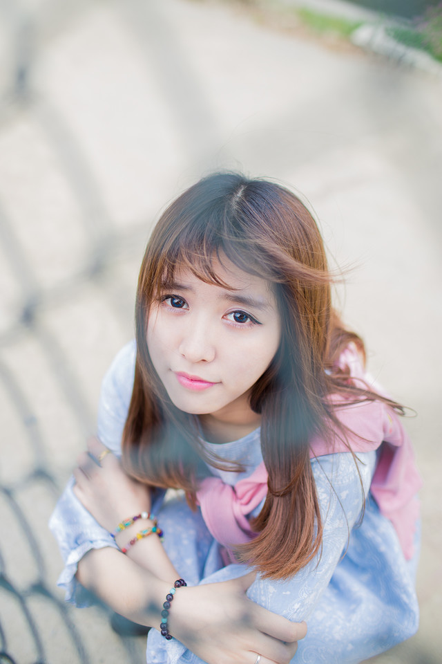 清纯美女 90后mm蕾丝睡裙私房诱惑写真美女图片图片