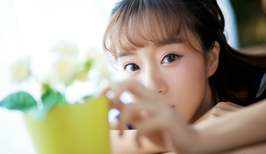 性感丰满美女生活照片艺术金发美女图片大全图片