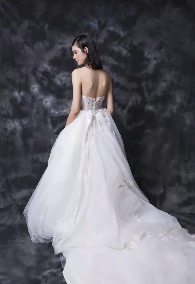 何洁赫子铭婚礼将近 婚纱拍摄选马场图片