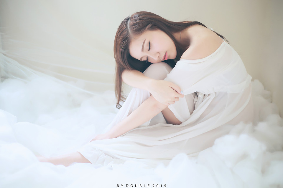 容祖儿首披婚纱 愿做小女人图片
