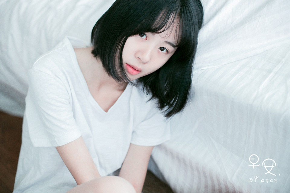 尹恩惠果园俏皮甜美写真 娇俏可爱小女生图片
