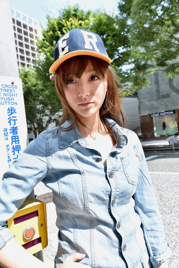 性感唯美女神柳岩清新淡雅唯美写真手机壁纸下载图片