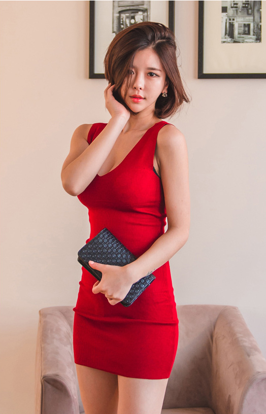 爱蜜社性感睡衣美眉粉嫩私房脱衣美女写真图片 爱蜜社性感睡衣美眉粉嫩私房脱衣美女写真图片