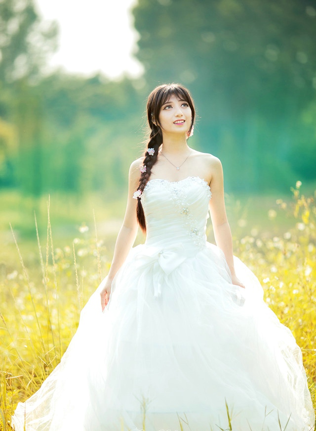 容祖儿首披婚纱 愿做小女人图片