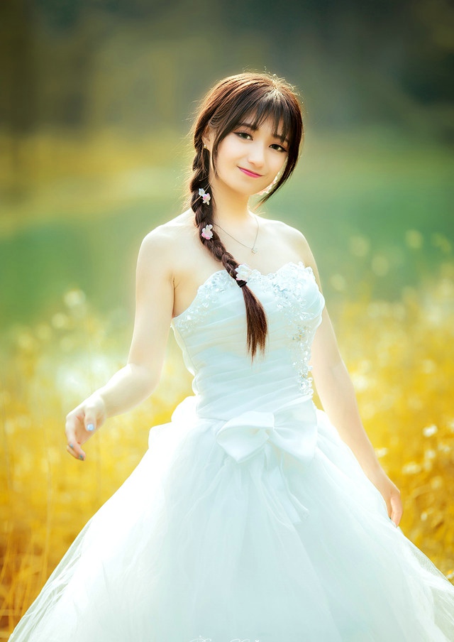 容祖儿首披婚纱 愿做小女人图片